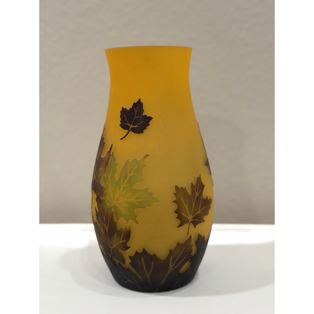 Vintage Florist Orange Cameo Glass Flower Vase Autumn Leaf Teleflora 8.25"